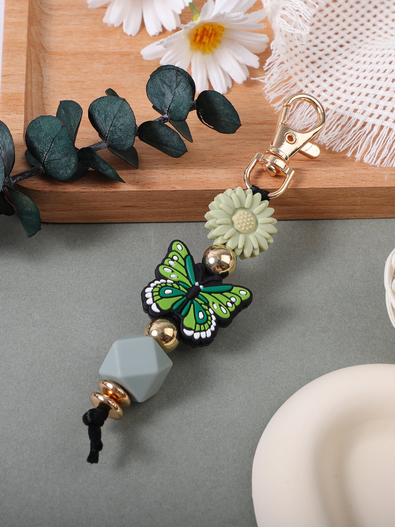 Wholesale Cartoon Colorful Butterfly Daisy Keychain ACC-KC-JiuYa007