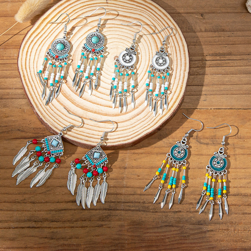 Wholesale Vintage Distinctive Feather Tassel Earrings