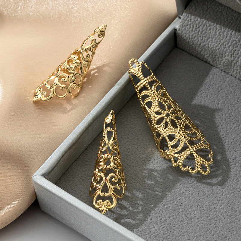 Wholesale Jewelry Hollow Pattern Cone-Shaped Nail Ring Set Metal Rings Dopamine Earrings for Women