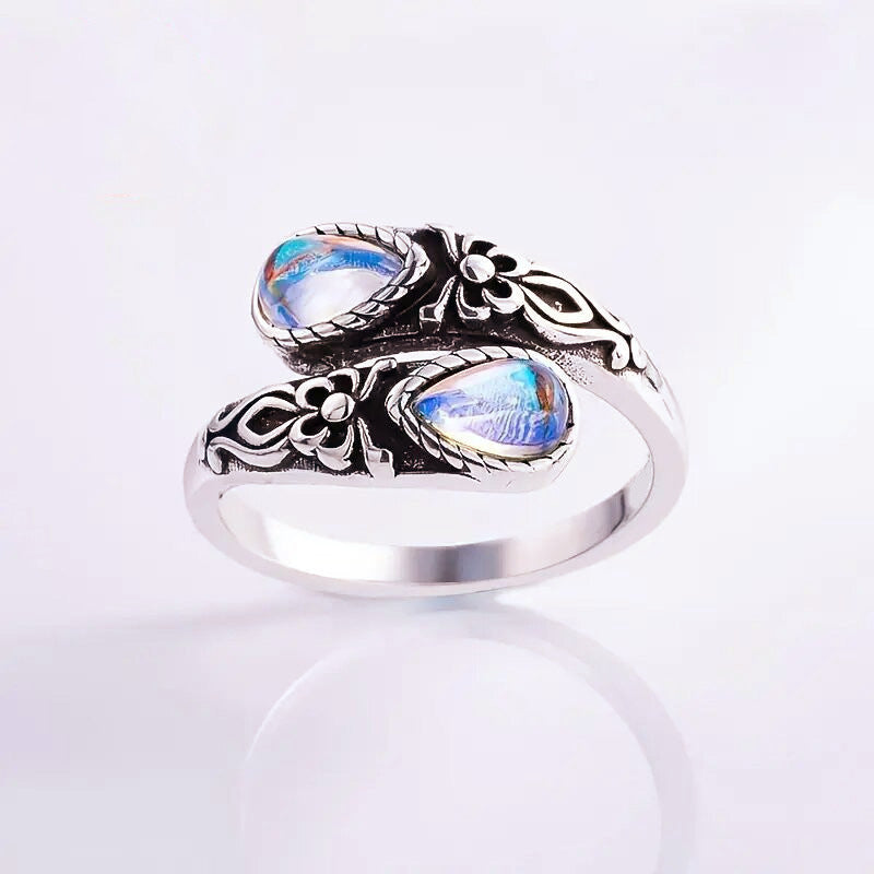 Wholesale Moonstone Spoon-Shaped Ring