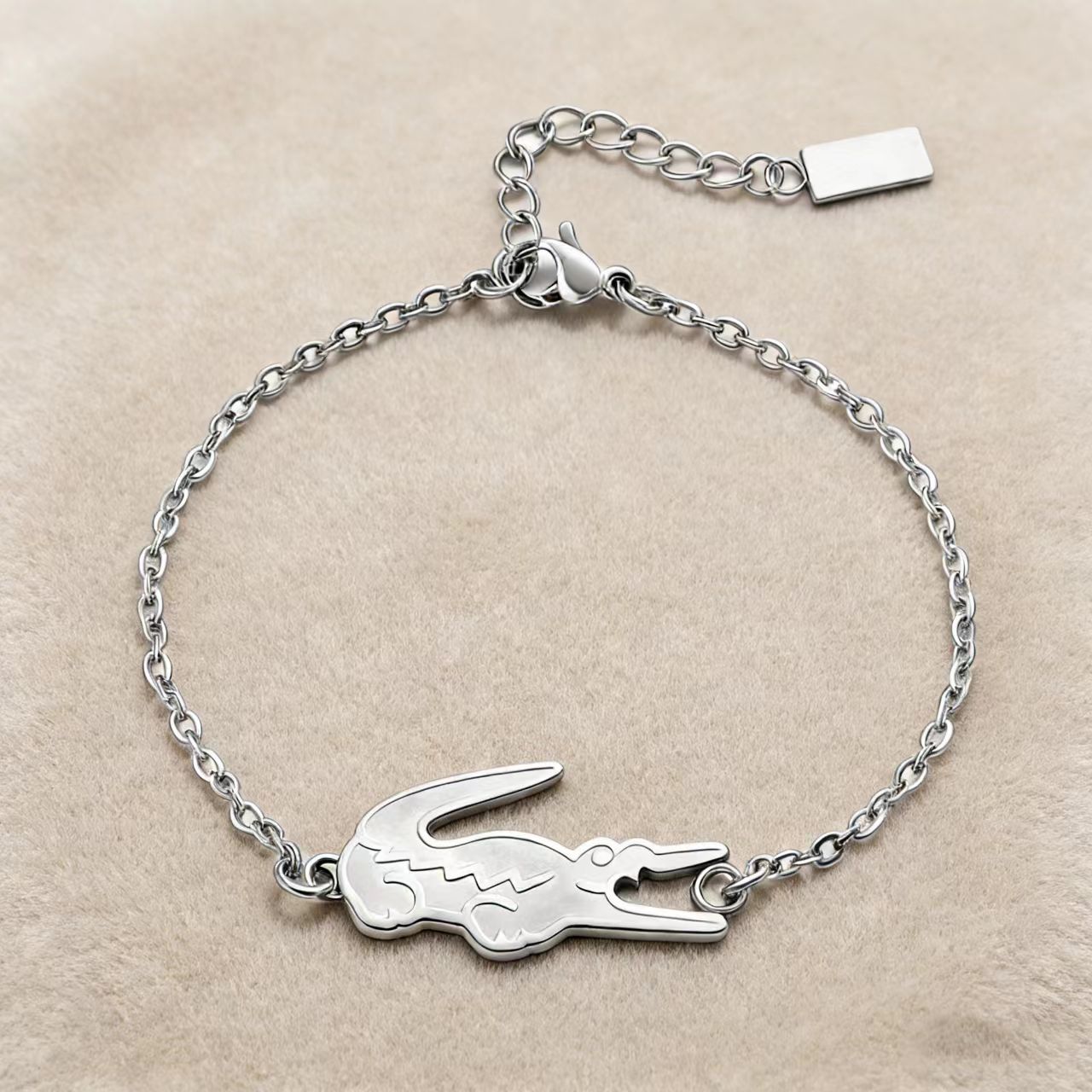 Wholesale Adjustable titanium steel bracelet with large crocodile design