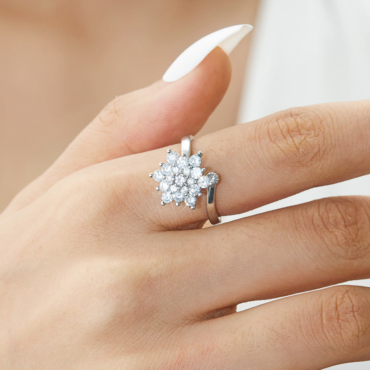 Wholesale decompression rotatable windmill flower inlaid zircon open adjustable ring
