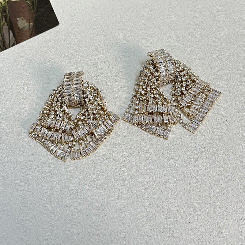 Wholesale  light luxury flash diamond zircon skirt tassel earrings