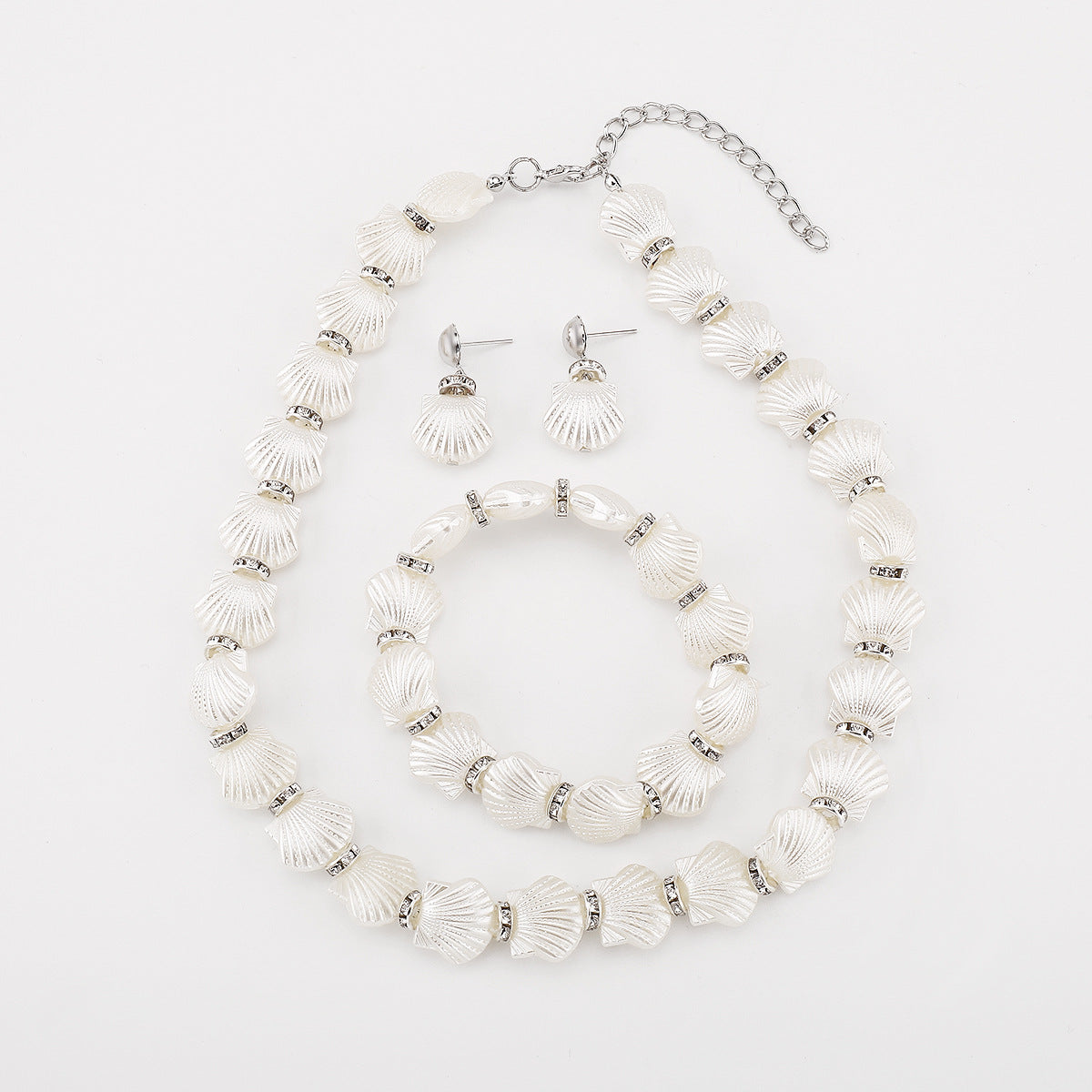 Wholesale Shell jewelry set with diamonds, resin earrings, necklaces and bracelets