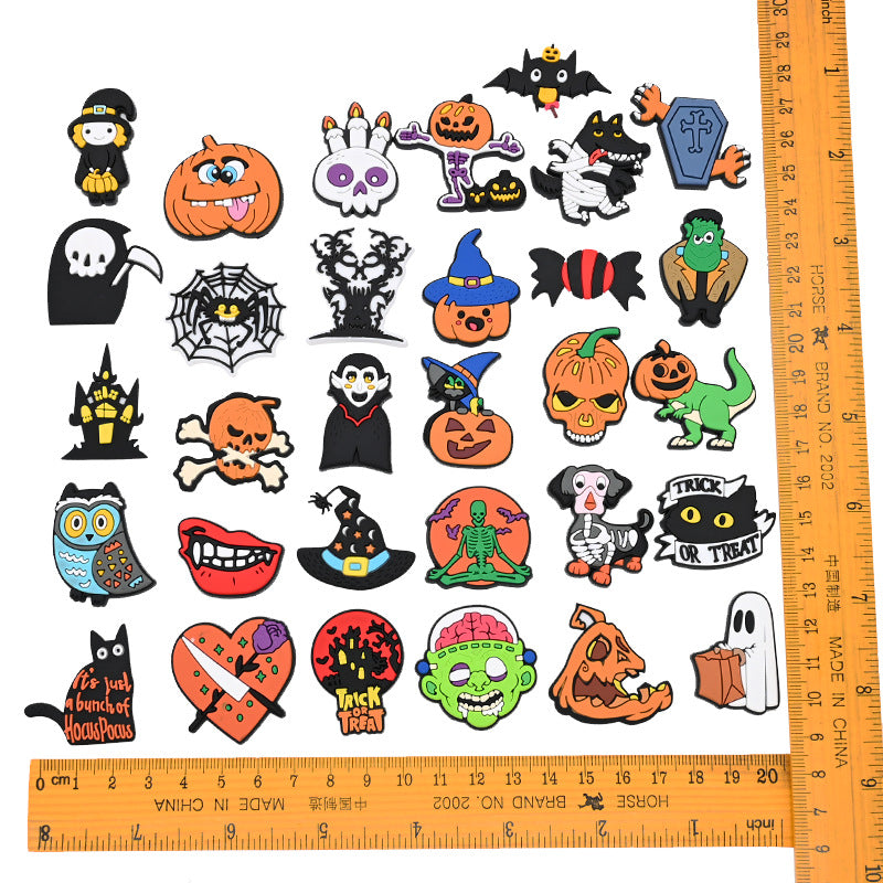 Wholesale Random 100pcs Halloween PVC Soft Rubber Shoe Buckle Decoration ACC-SC-RYY071