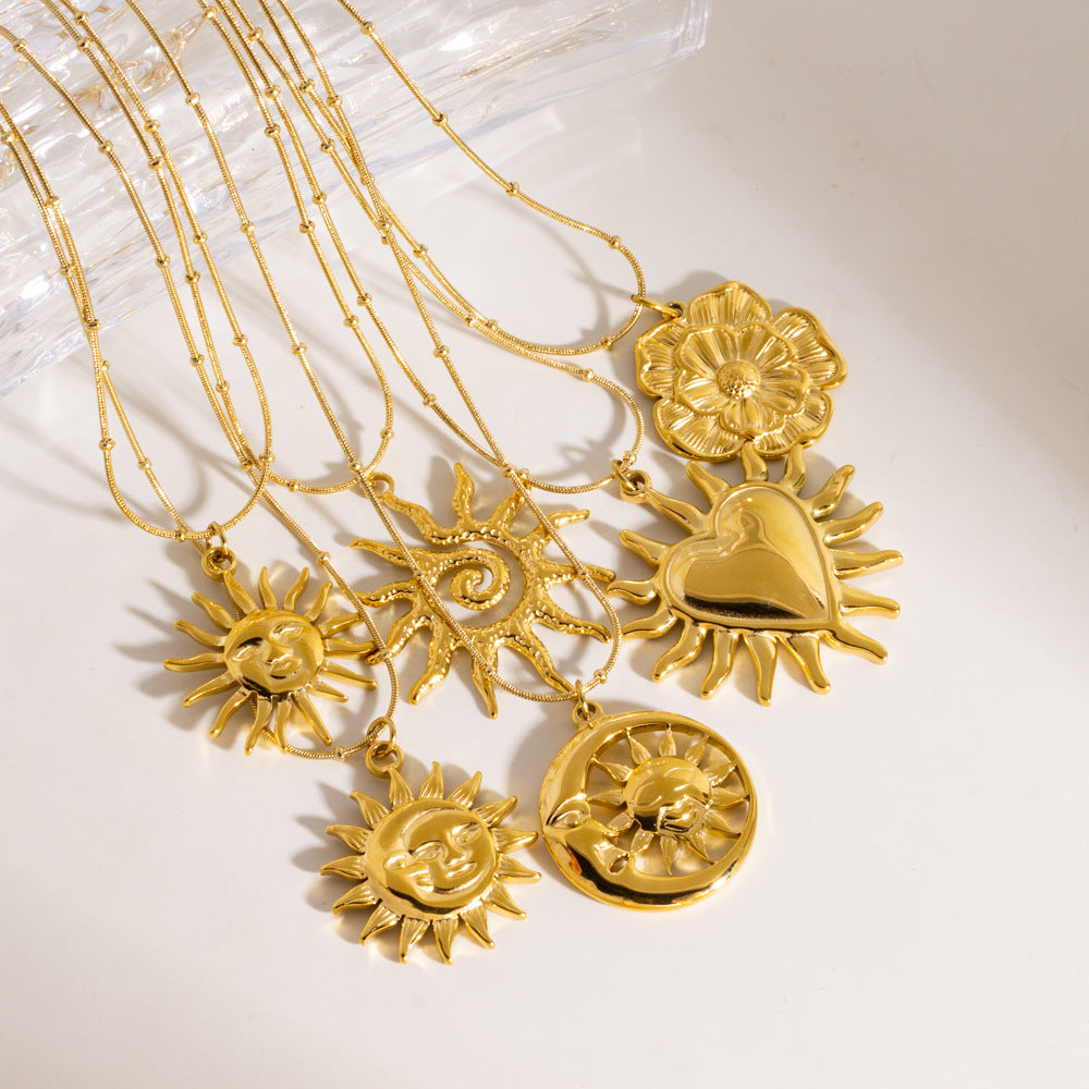 Wholesale Titanium steel  jewelry plated 18K gold fire sunflower love pendant necklace