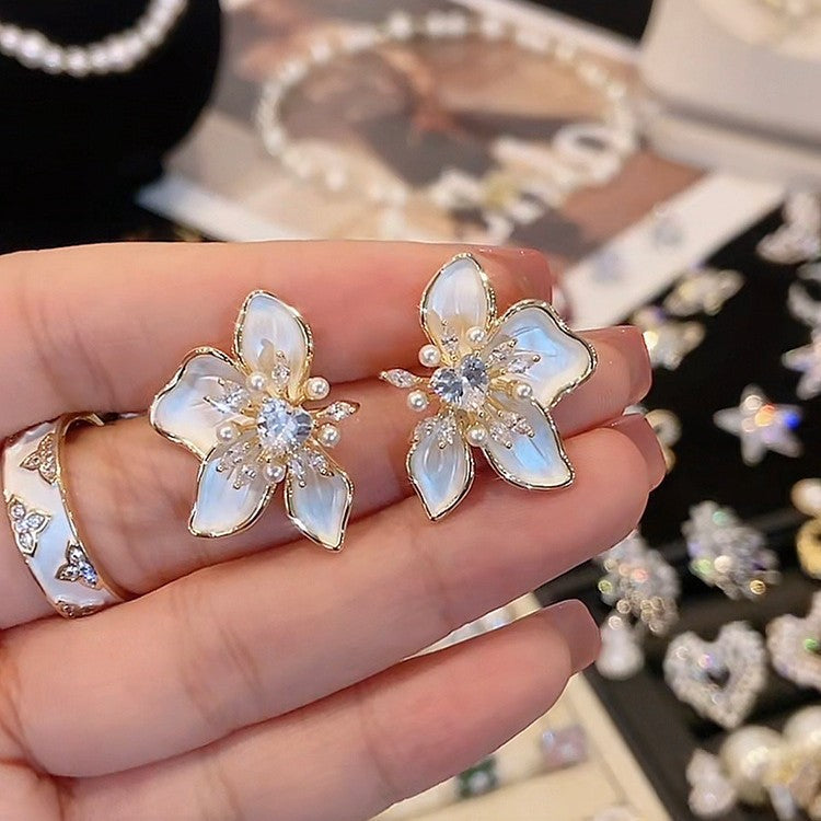 Wholesale Plated Copper Zircon Pearl Floral Earrings Fashion Jewelry Accessory for Boutique Resale