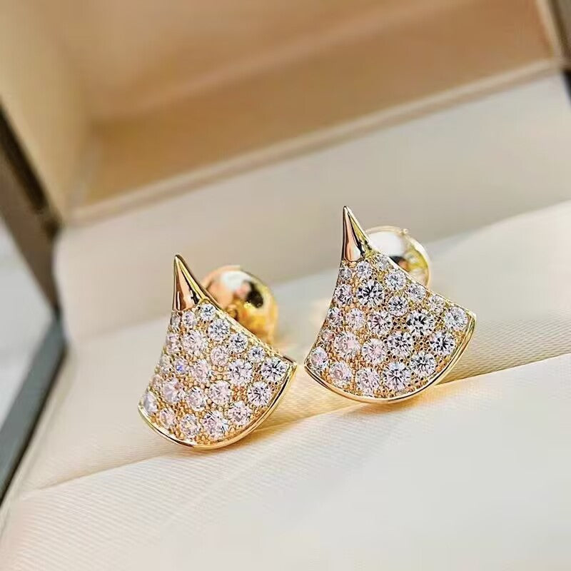 Wholesale Fashion Butterfly Necklace Copper Chain Natural Design Light Luxury Jewelry Accessory for Resale