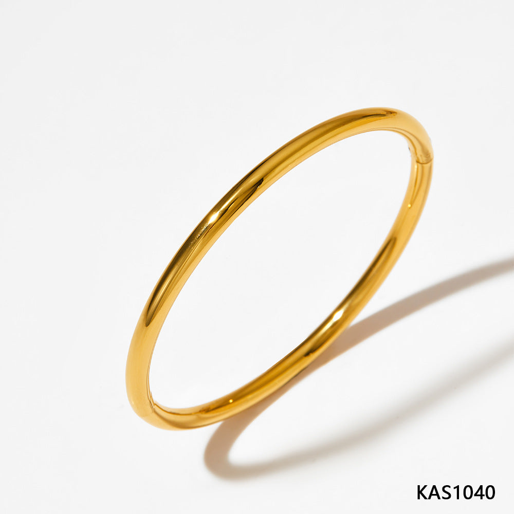 Wholesale Stainless steel bracelet  PVD vacuum furnace electroplating simple style wide surface bracelet