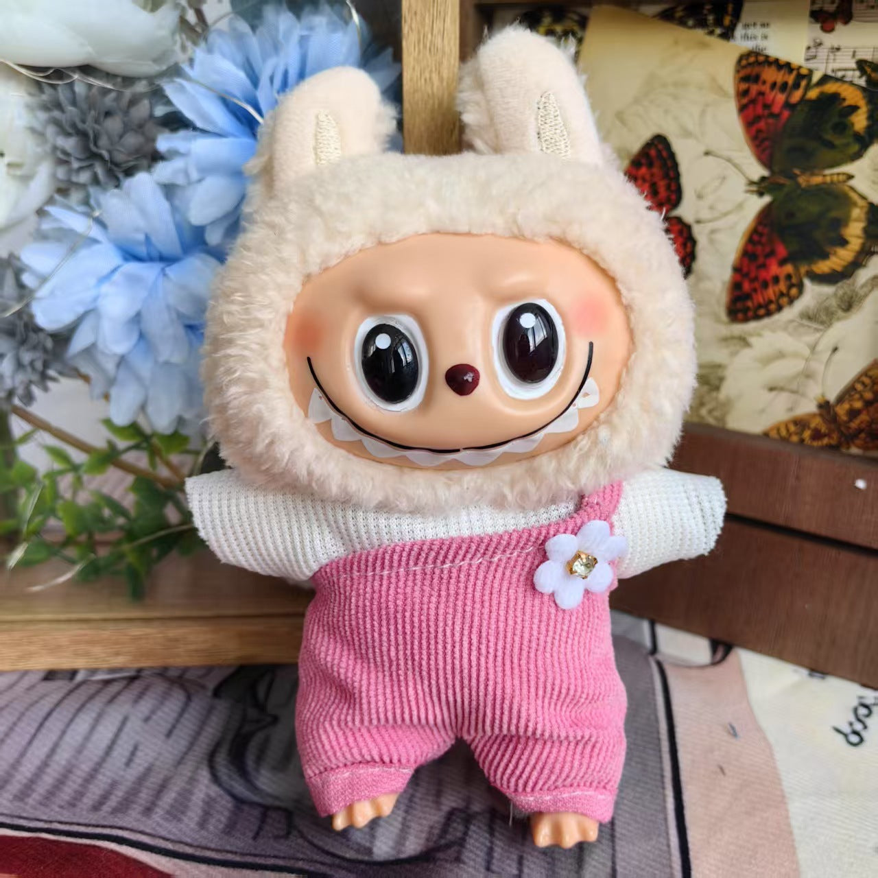 Wholesale Cute cartoon mini doll clothes