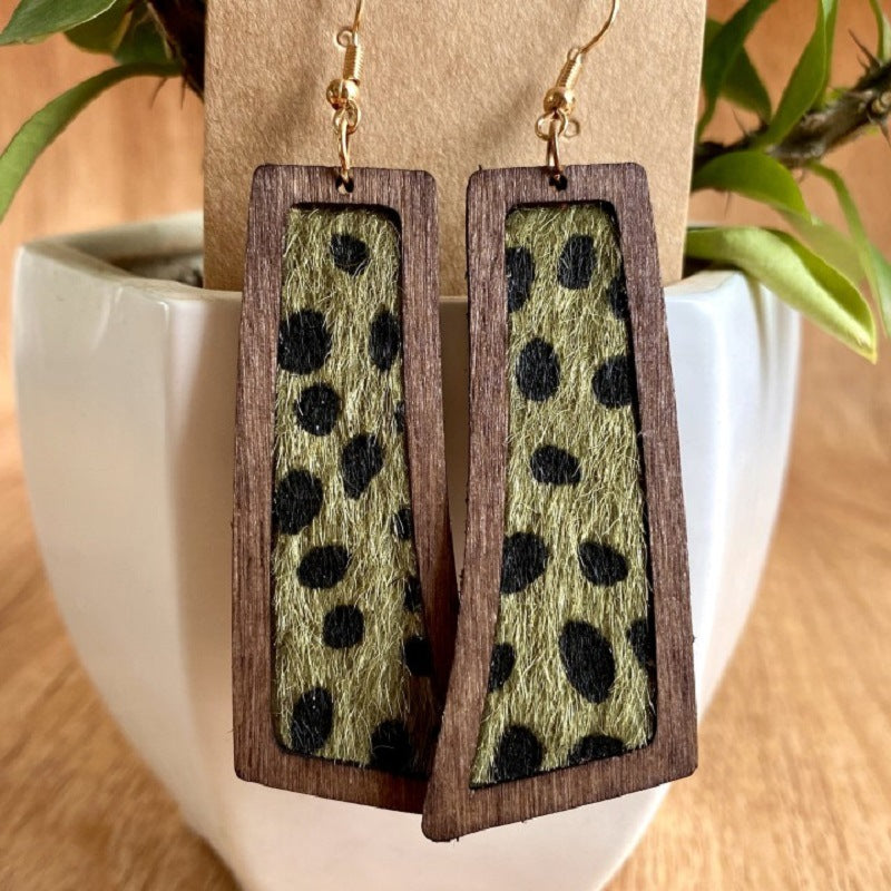Wholesale 2 pairs/ pack Leather printed leopard pattern earrings