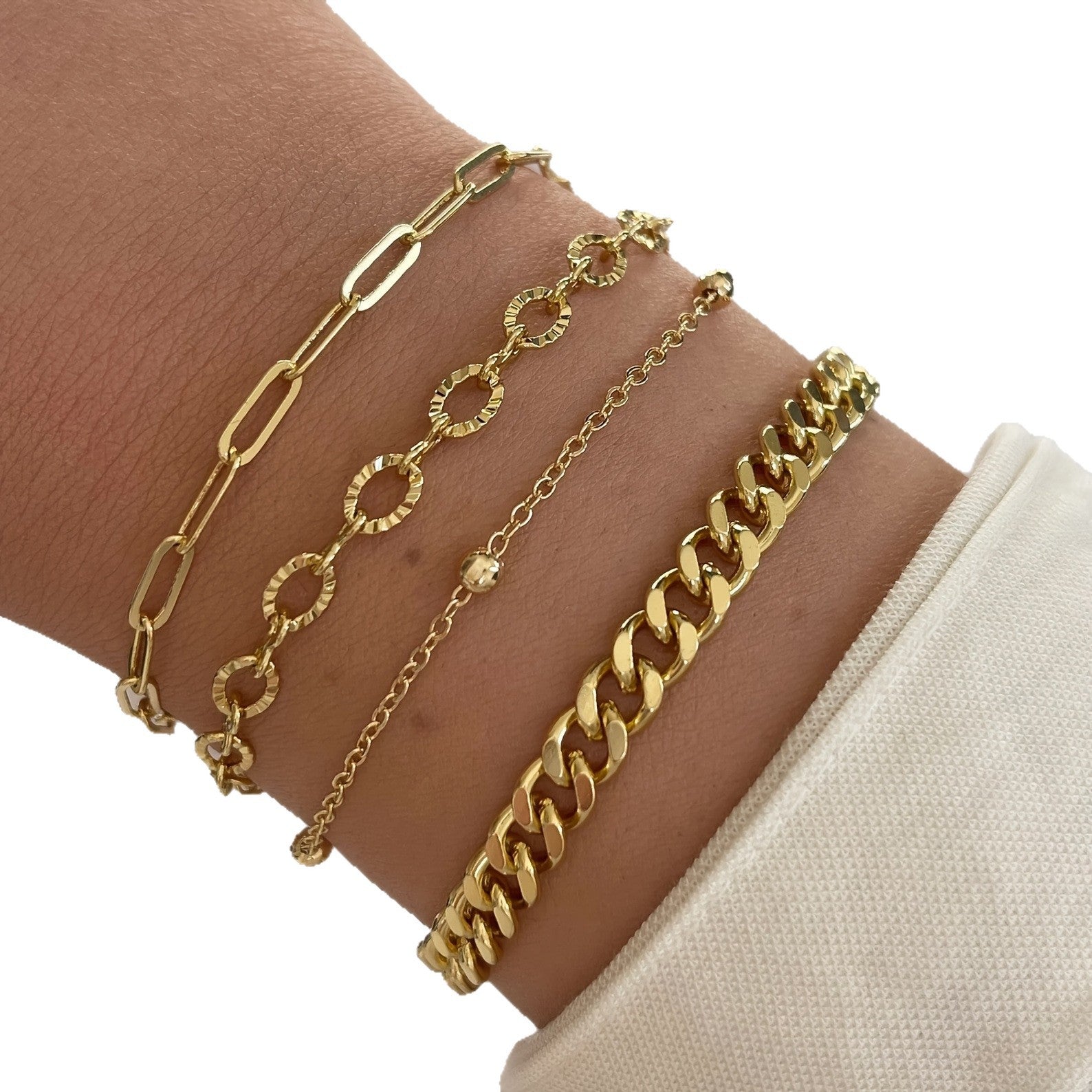 Wholesale 4 Piece Gold Tone Cuban Chain Bracelet Set Unisex Trendy Jewelry Accessory For Everyday Wear And Boutique Resale
