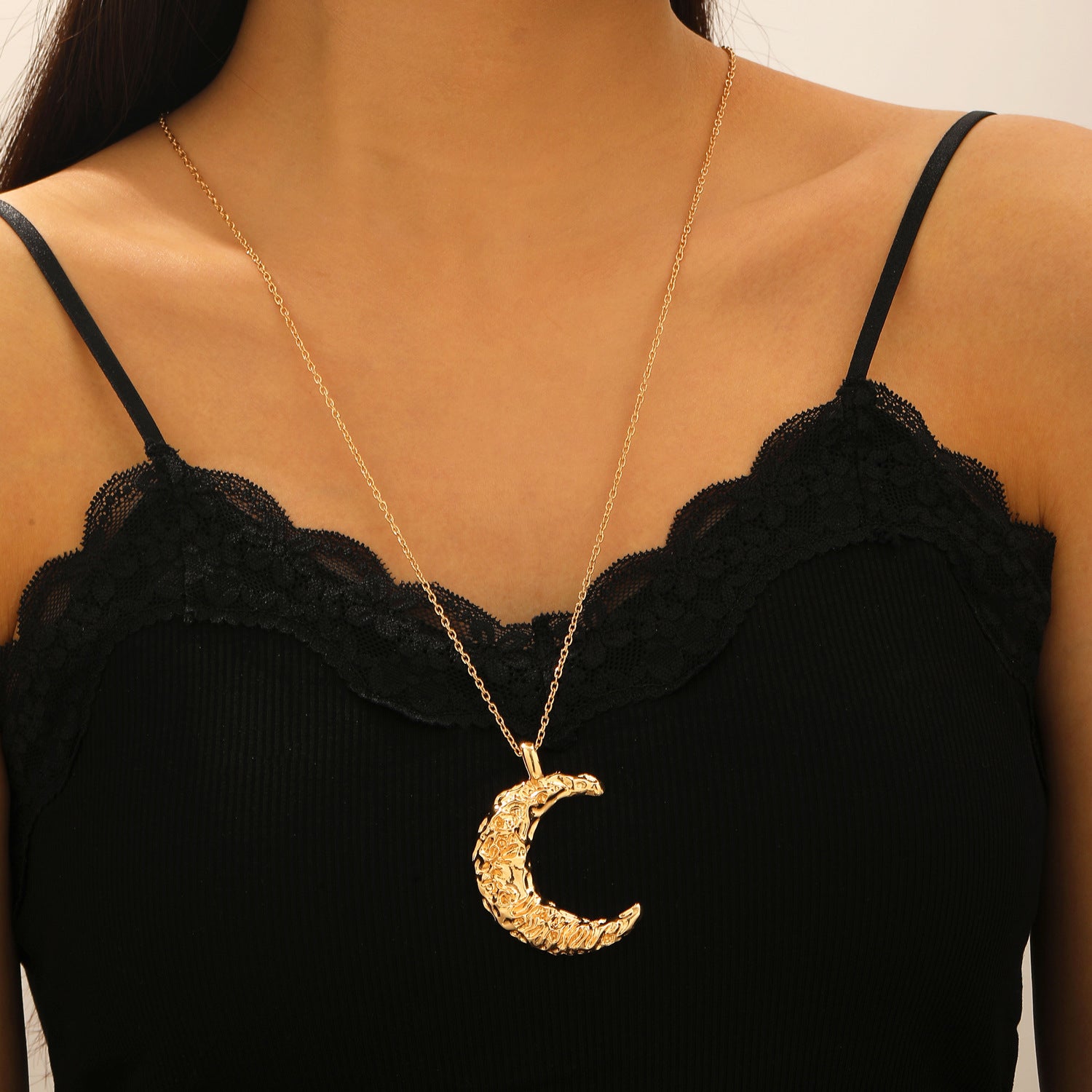 Wholesale  exaggerated star and moon pendant  necklace