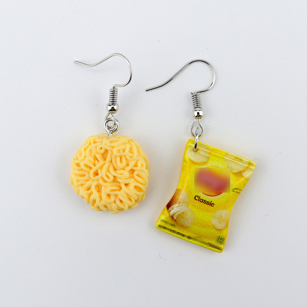 Wholesale  10pcs Creative  Fries Instant Noodles Earrings