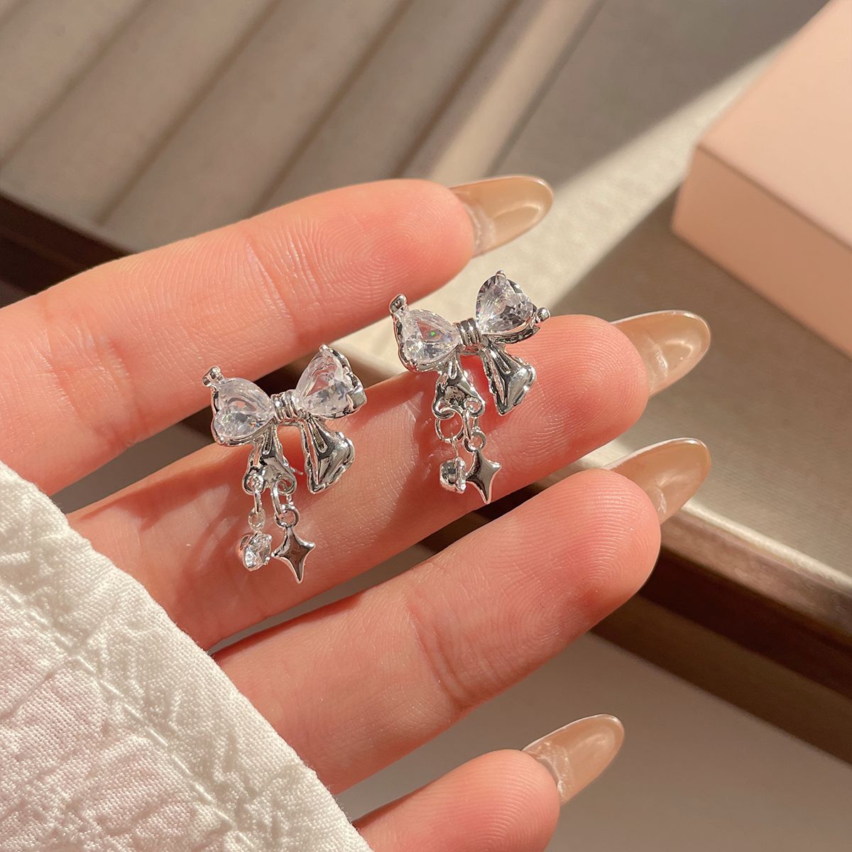 Wholesale Bow Earrings Simple Earrings Exquisite Earrings ACC-ES-SenWai001