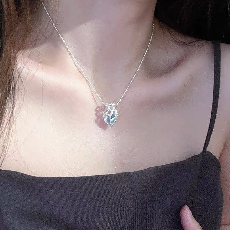 Wholesale Heart Shaped Blue Sapphire Choker Necklace Fashion Jewelry Accessory For Boutique Resale