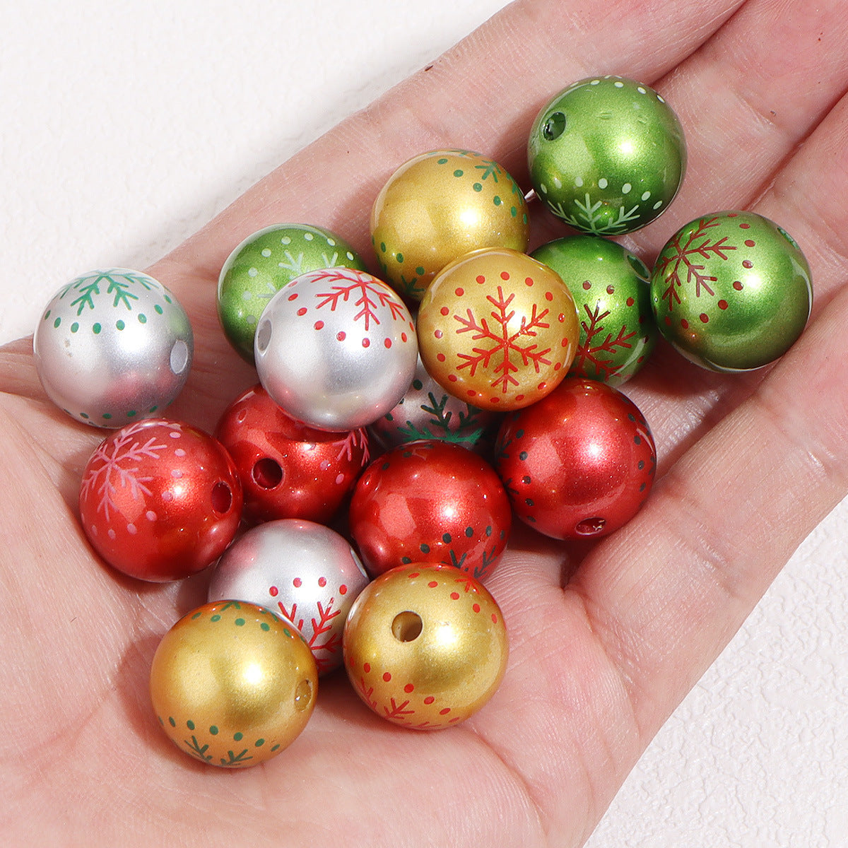 Wholesale  10pcs  Colorful Snowflake Christmas-themed  Focal Beads DIY Bead Accessories