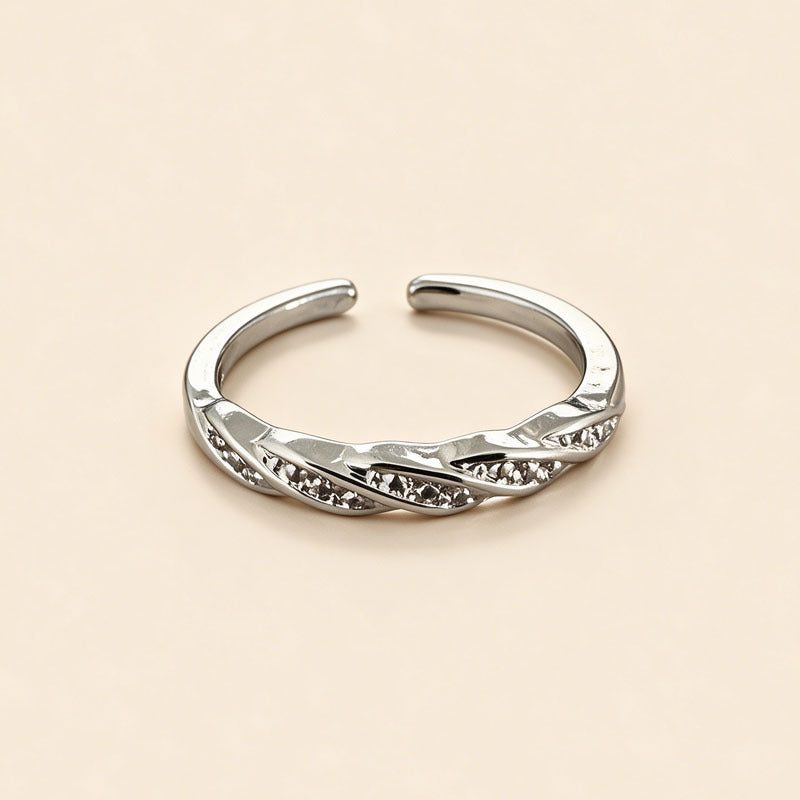 Wholesale Zinc Alloy Electroplated Open Adjustable Twist Ring Women Stylish Jewelry Accessory