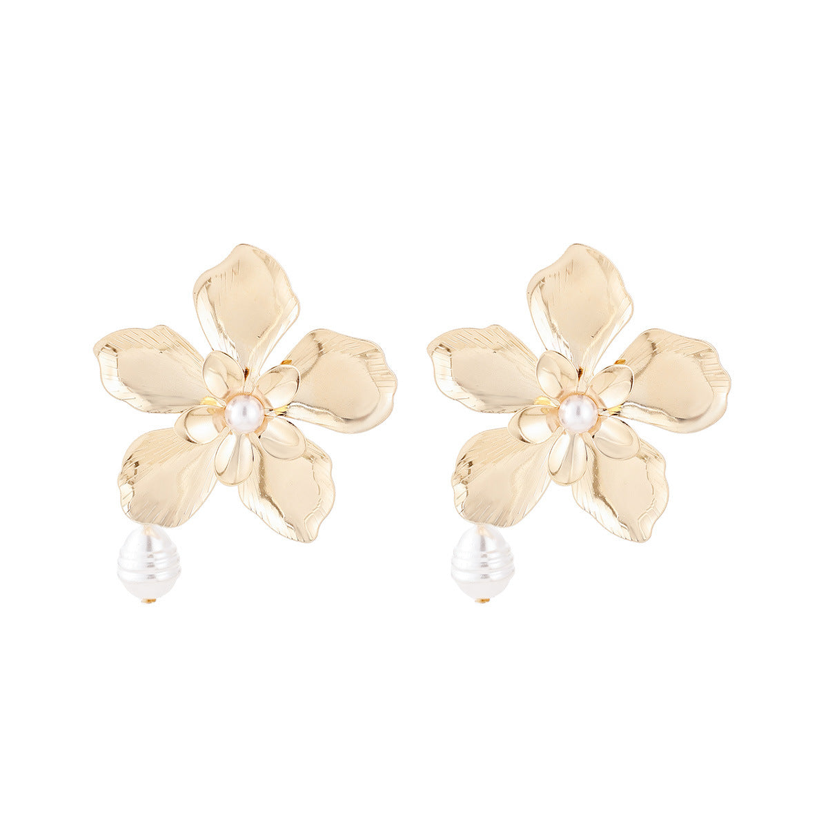 Wholesale Love &  Leaf Design Imitation Pearl Earrings Trendy Fashion Accessory for Party Wear