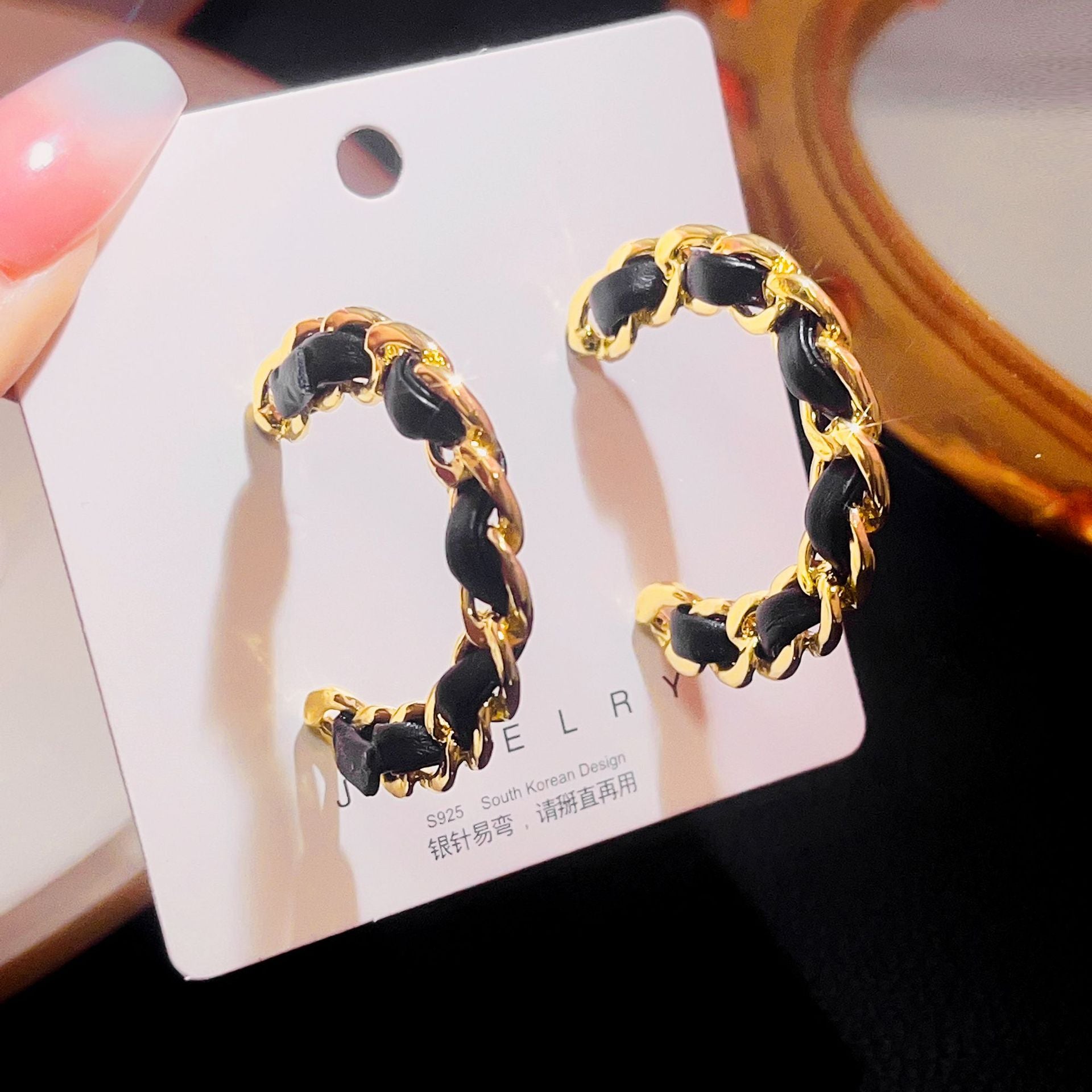 Wholesale Bow Diamond Moonstone Pearl Pendant Light Luxury Elegant Earrings