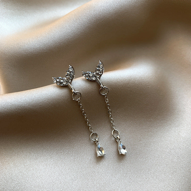 Wholesale Super Flash Diamond Fishtail Earrings