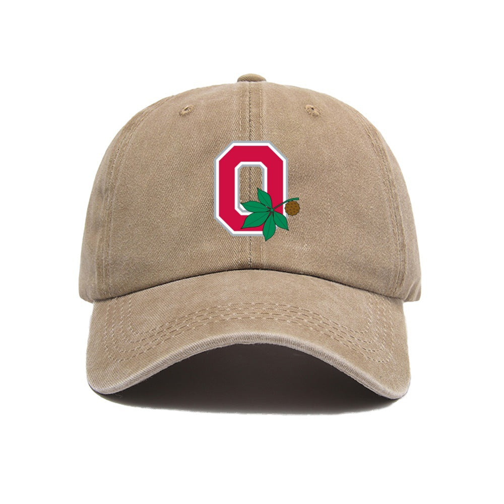 Wholesale Fashionable letter embroidered baseball cap