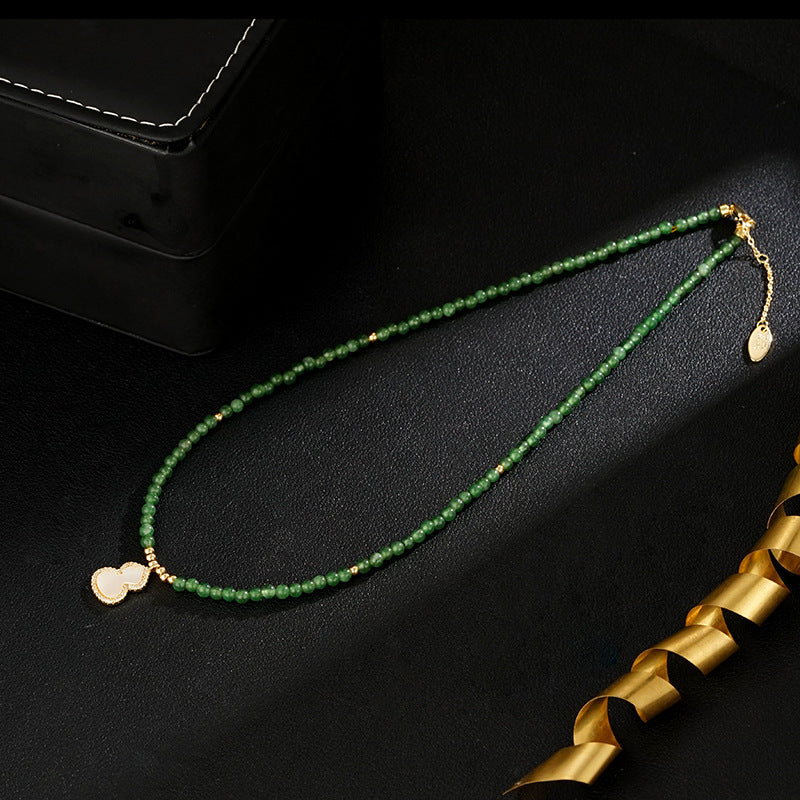 Wholesale  green chalcedony beaded necklace