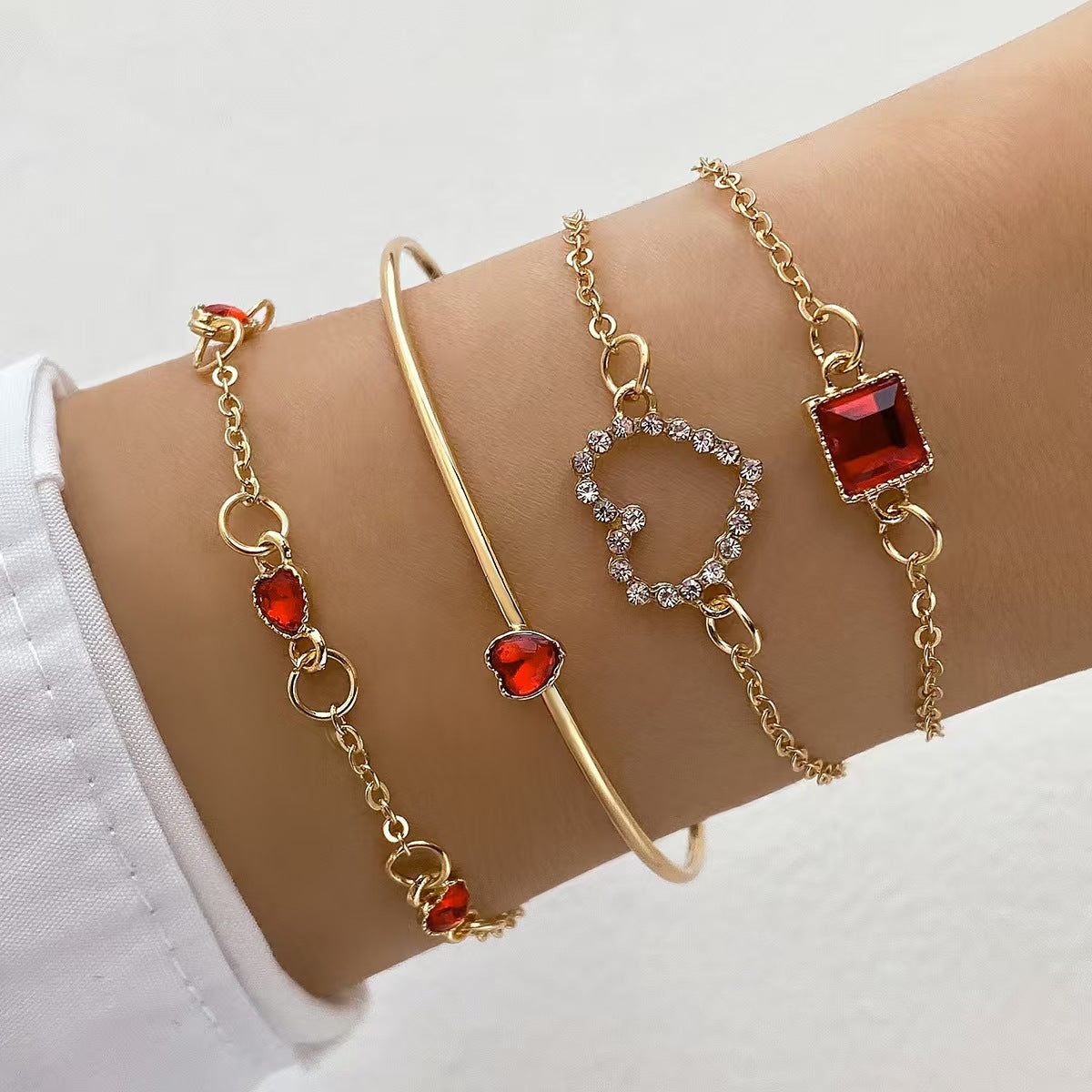 Wholesale Simple Emerald Green Diamond Bracelet Set - 4-Piece Elastic Snake Chain Bracelets for Women Fashion Accessory