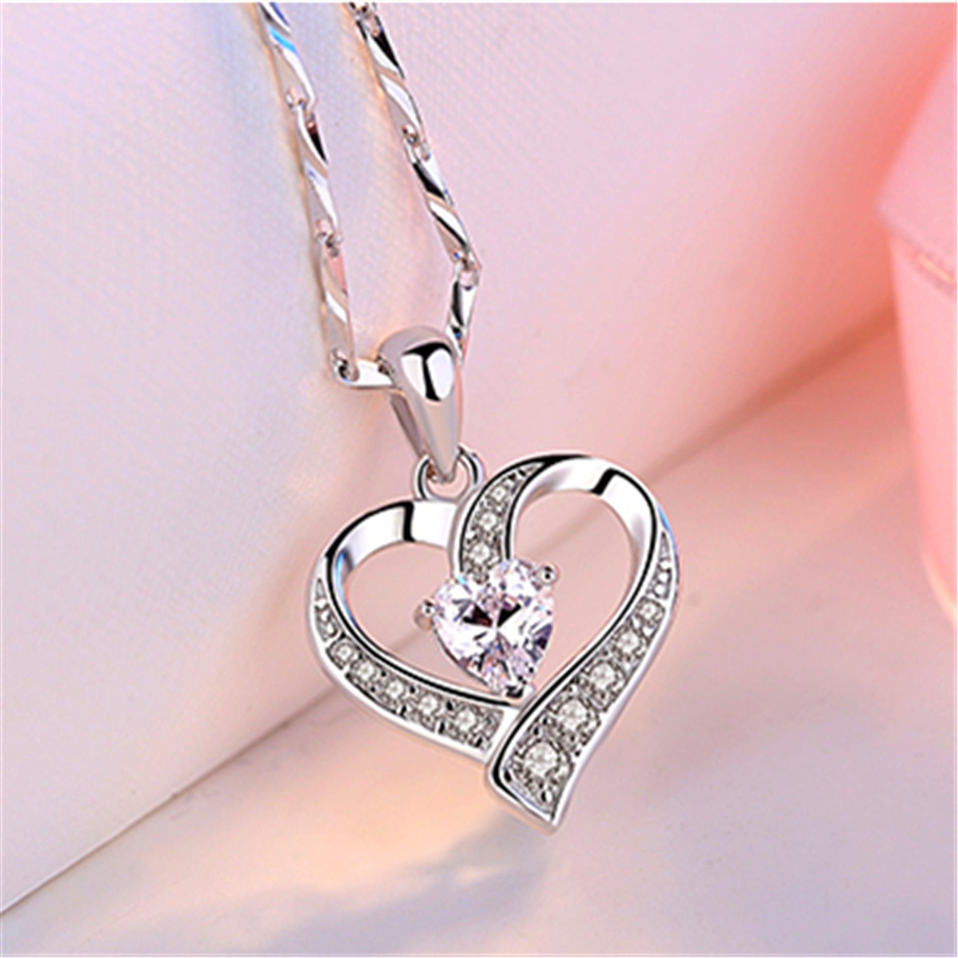 Wholesale S925 Neck Chain Love Heart Shape Necklace