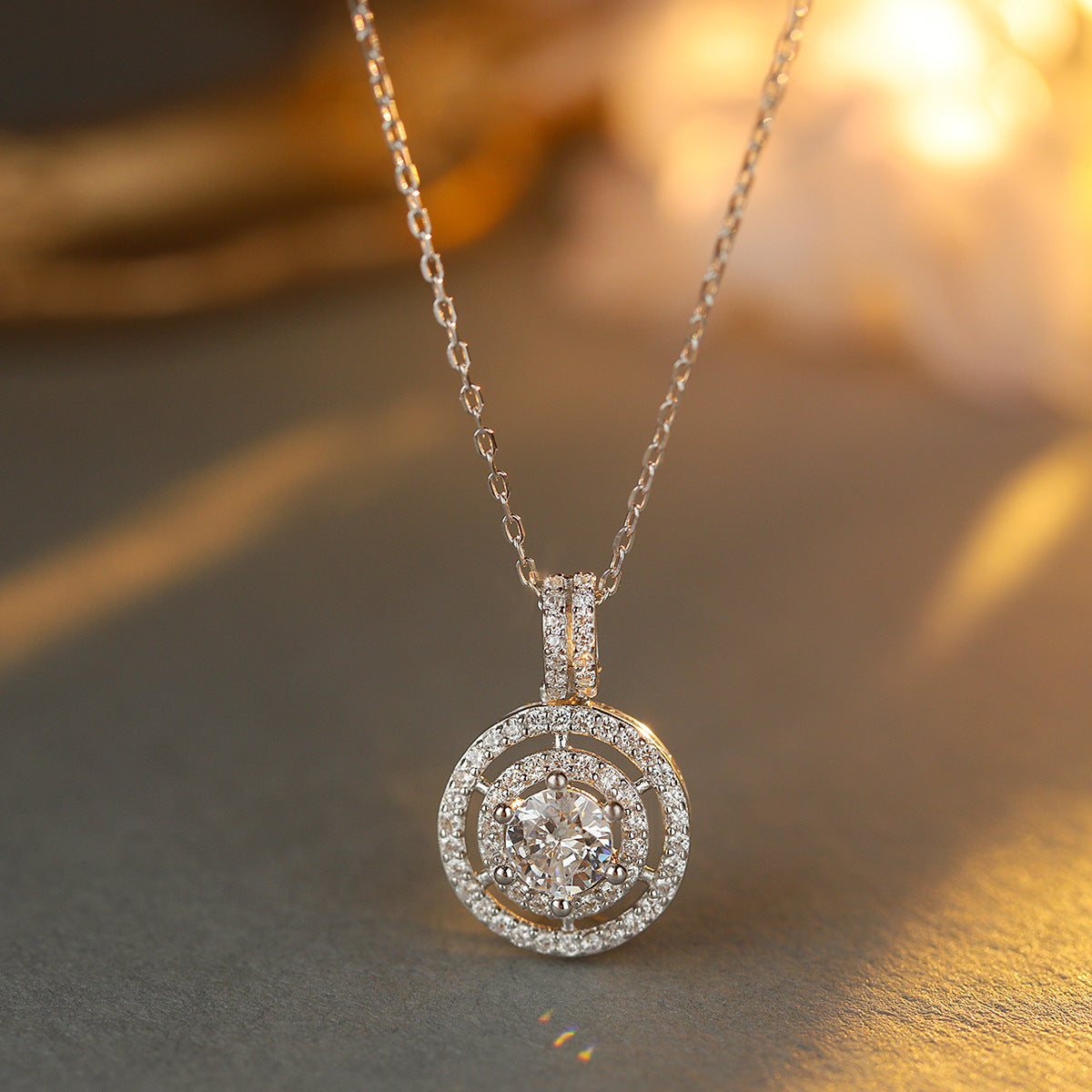 Wholesale  round hollow pendant necklace  S925 sterling silver clavicle chain