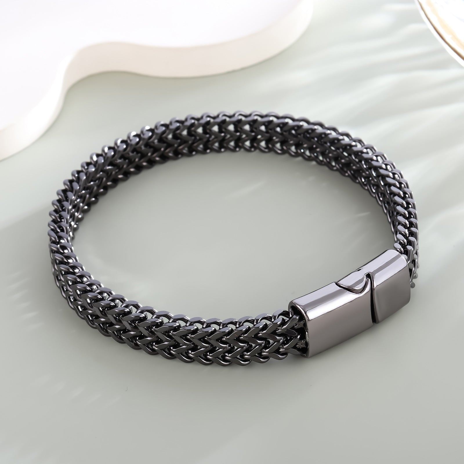 Wholesale 8*4MM Stainless Steel Fish Scale Bracelet Men's Double Row Punk Hip Hop Bracelet ACC-BT-LR001
