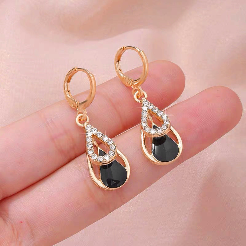 Wholesale  Popular Earrings Necklace Light Luxury Earrings  Jewelry Set