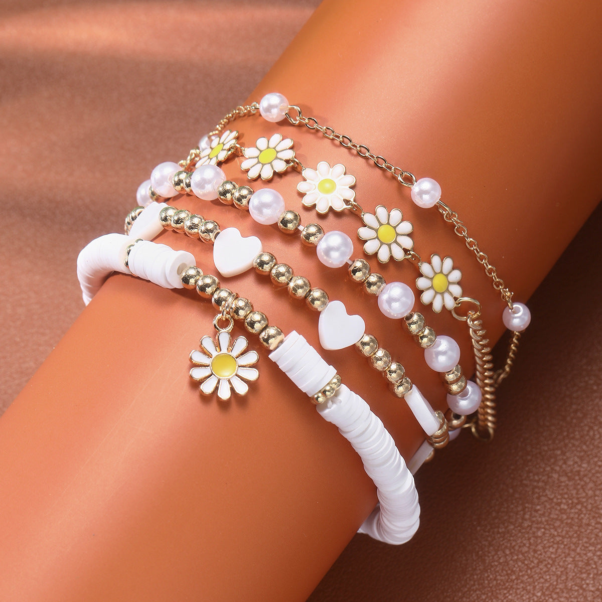 Wholesale Geometric Daisy Flower Love Pearl Bracelet