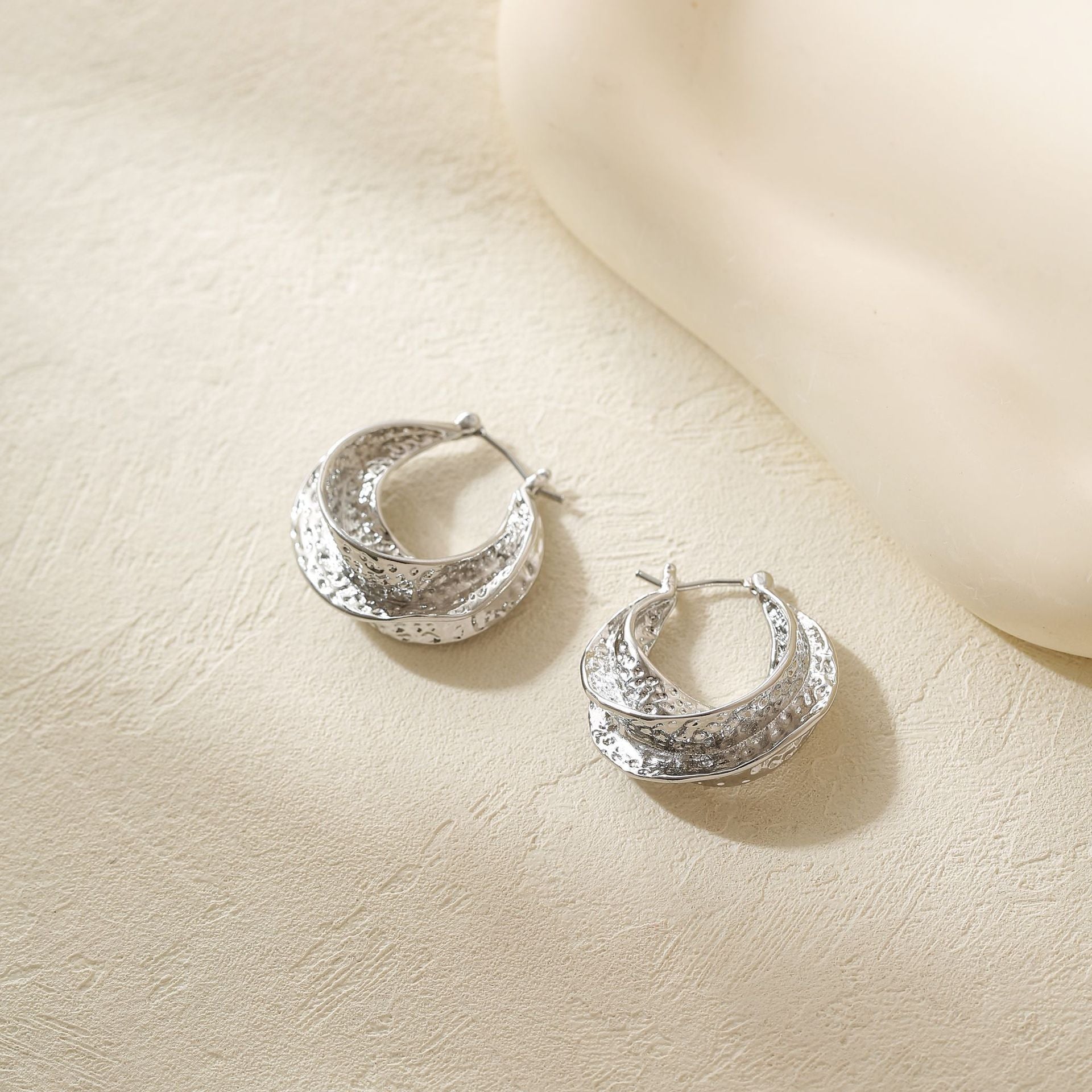 Wholesale  irregular earrings high sense pleated earrings