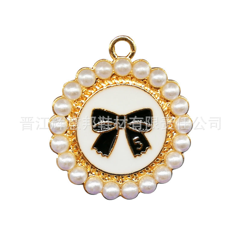 Wholesale Metal Bear Shoes Accessories Shoes Charms