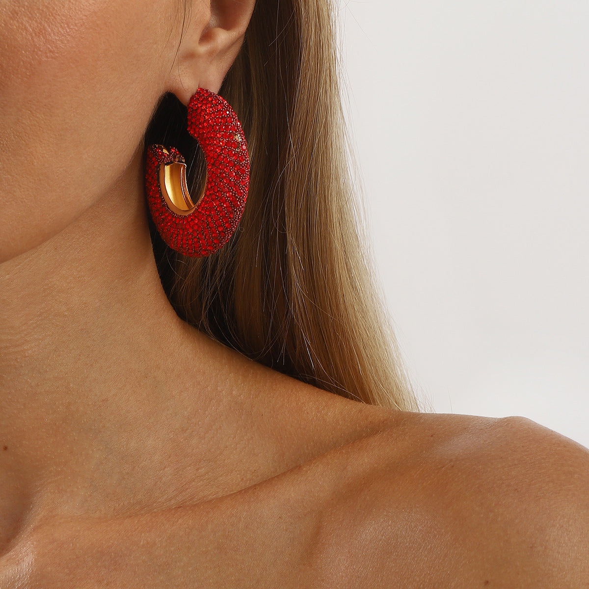 Wholesale full diamond C-shaped earrings temperament niche design earrings