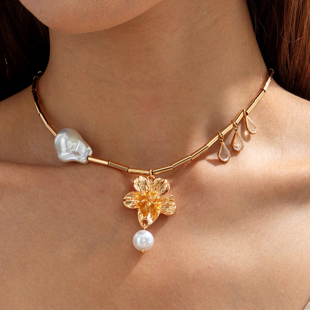 Wholesale Starfish Pearl Flower Necklace Vintage Metal Stacking Necklace