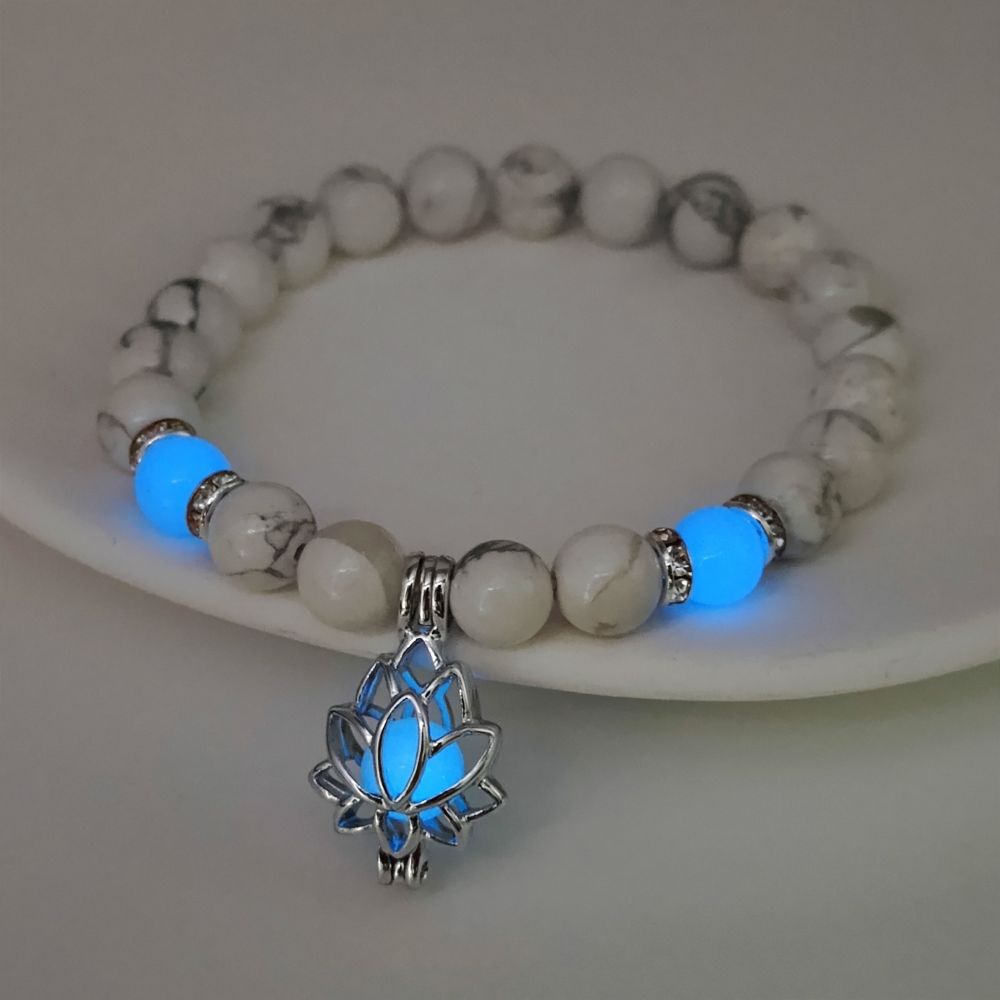 Wholesale  White Turquoise Luminous Lotus Bracelet