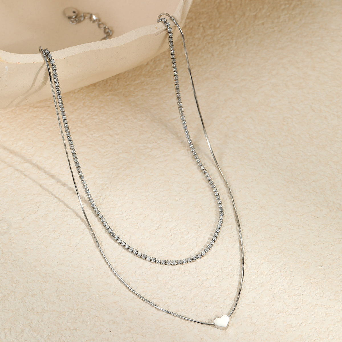 Wholesale Stainless steel Clavicle Chain Plated with 18K Gold Heart-shaped Necklace