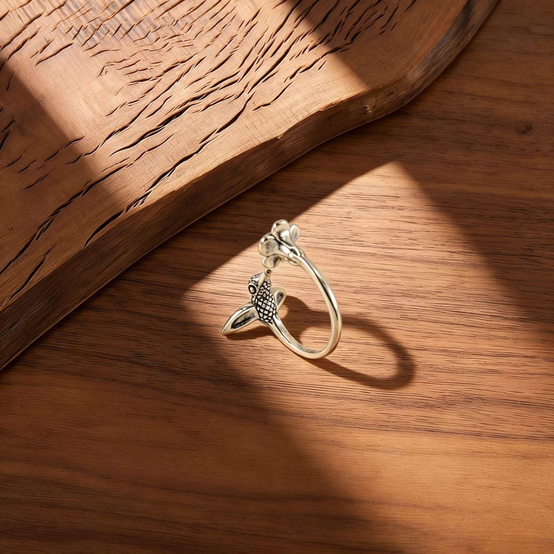 Wholesale Zinc Alloy Electroplated Hummingbird Bird Ring - Exaggerated Open Design Fashion Jewelry Accessory for Party or Gift