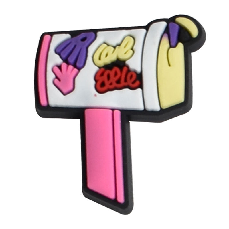 Wholesale  Random 100pcs cartoon PVC Soft Rubber Shoe Buckle Decoration