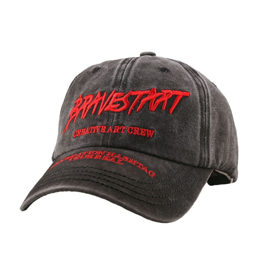 Wholesale Fashionable embroidered letters baseball cap