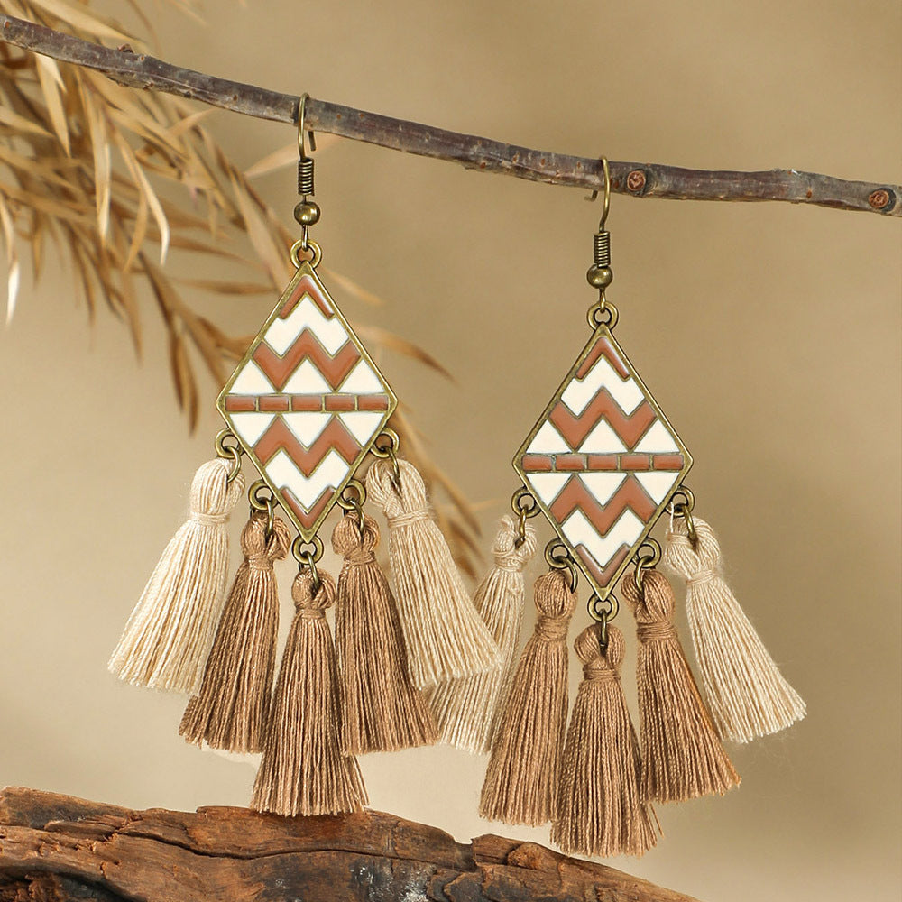 Wholesale Bohemian Style Handmade Tassel Earrings Zinc Alloy Jewelry Accessory