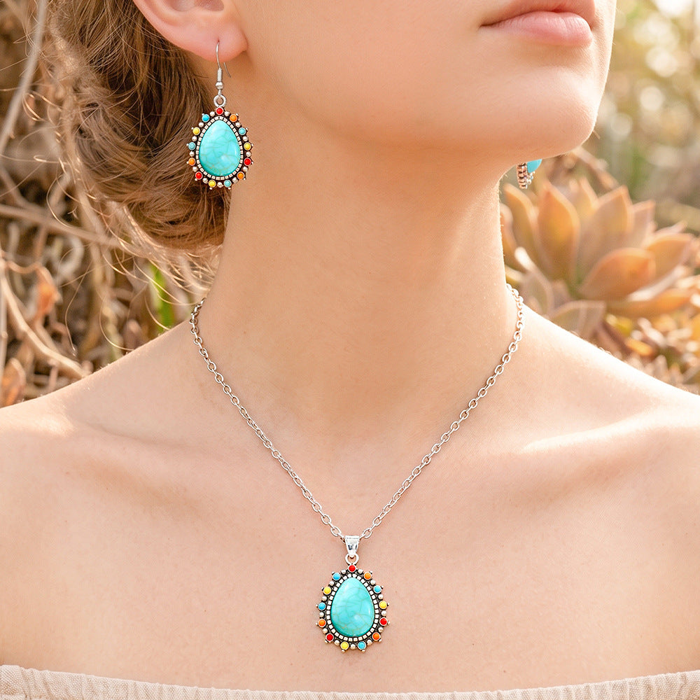 Wholesale Bohemian Retro Turquoise Necklace and Earrings Set - Ethnic Fashion Accessory Gift