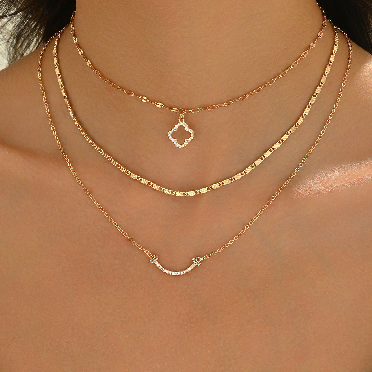 Wholesale  Light Luxury Four-leaf Clover Three-layer Stacked Necklace