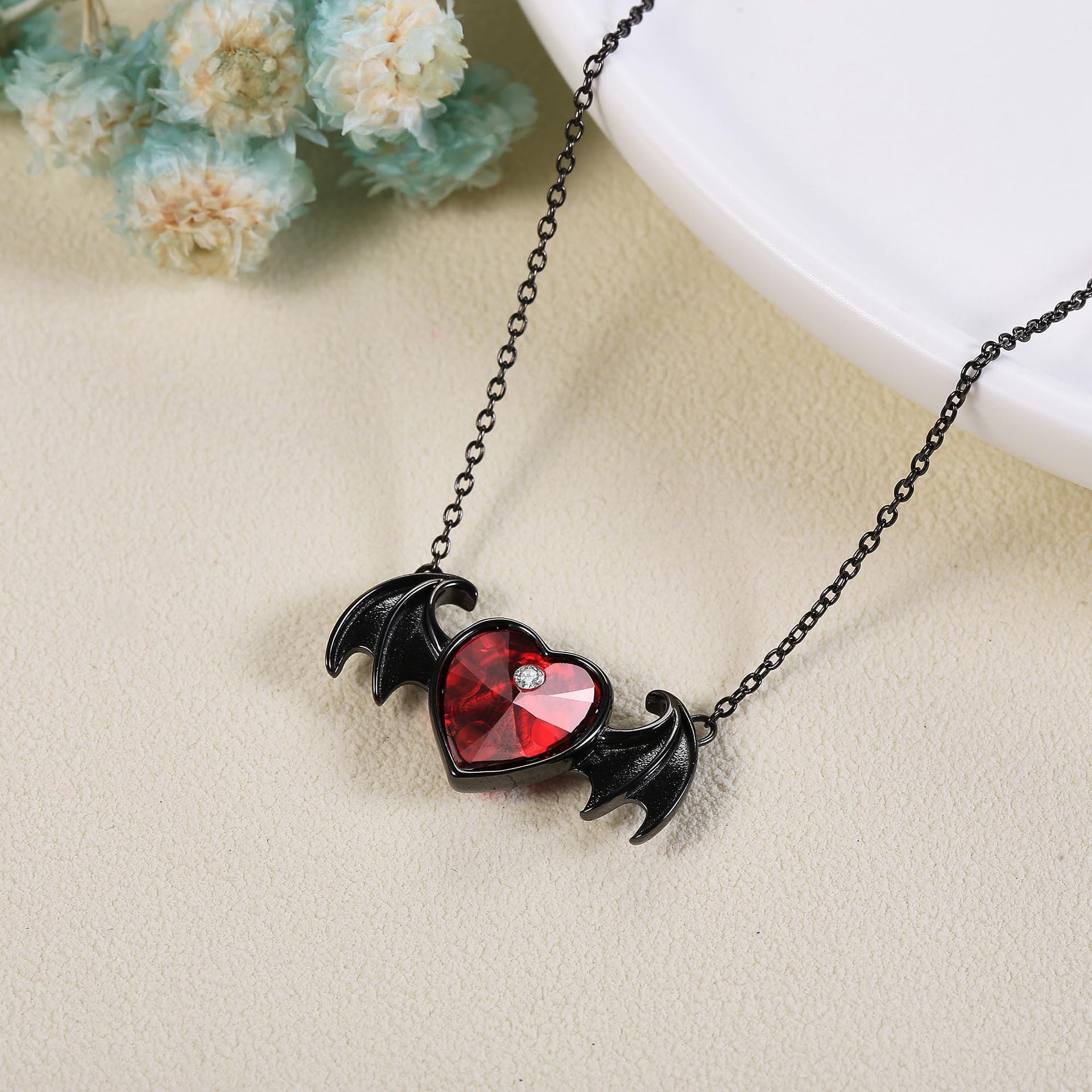 Wholesale Gothic devil wings love pendant  clavicle chain simple necklace
