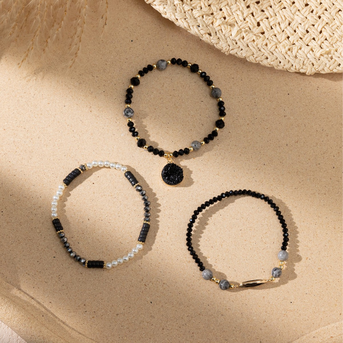 Wholesale Black glittery rice beads resin stacking polymer clay bracelet