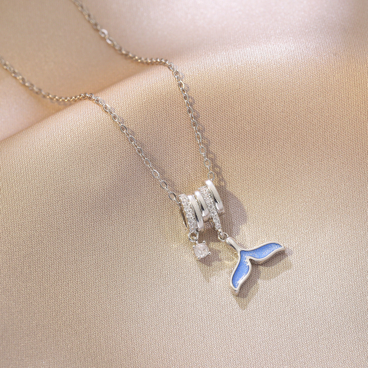 Wholesale Gold Plated Copper Butterfly Zircon Necklace Elegant Nature Design For Women Boutique Resale Jewelry Accessory