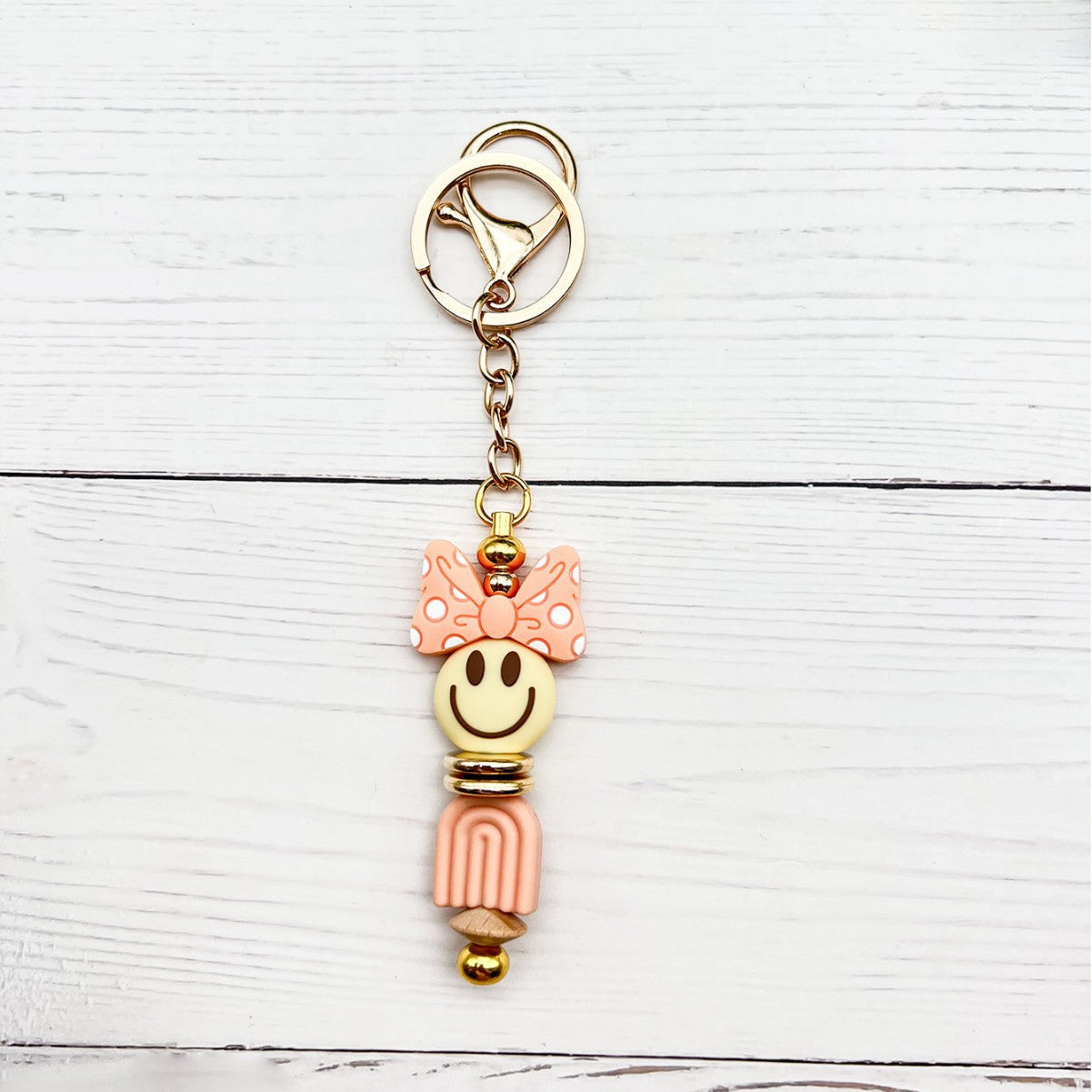 Wholesale Silicone Bead Keychain With Cute Face Bow Dot Pattern Decorative Bag And Key Accessory