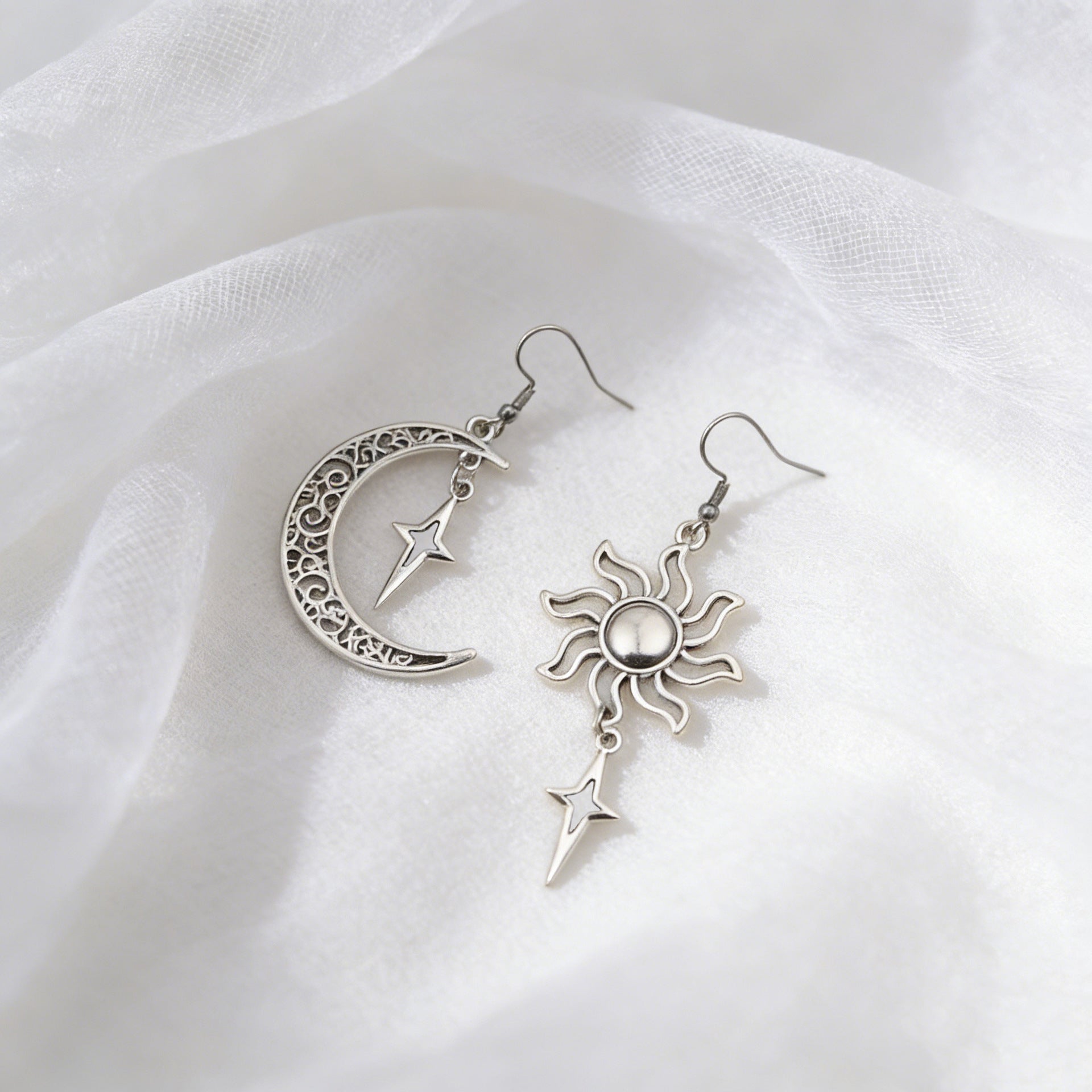 Wholesale Antique Silver Zinc Alloy Moon Sun Cross Star Pendant Earrings Vintage Retro Design Party Jewelry Accessory Gift For Women